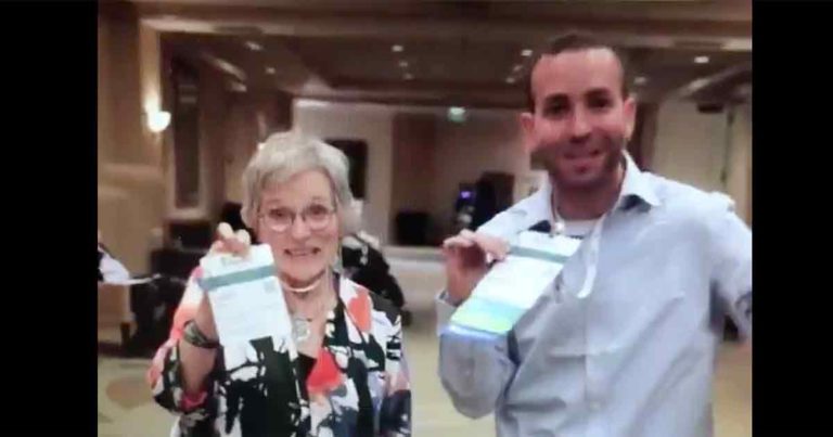 Lynn Wilson and Seth Rothberg at Global Genes Rare Patient Advocacy Summit 2019